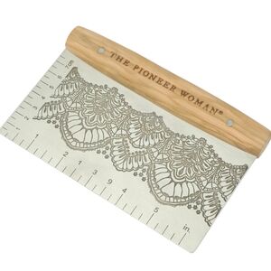 💜 Sold Out New 2025 Pioneer Woman Scraper And Dough Cutter with Lace Design